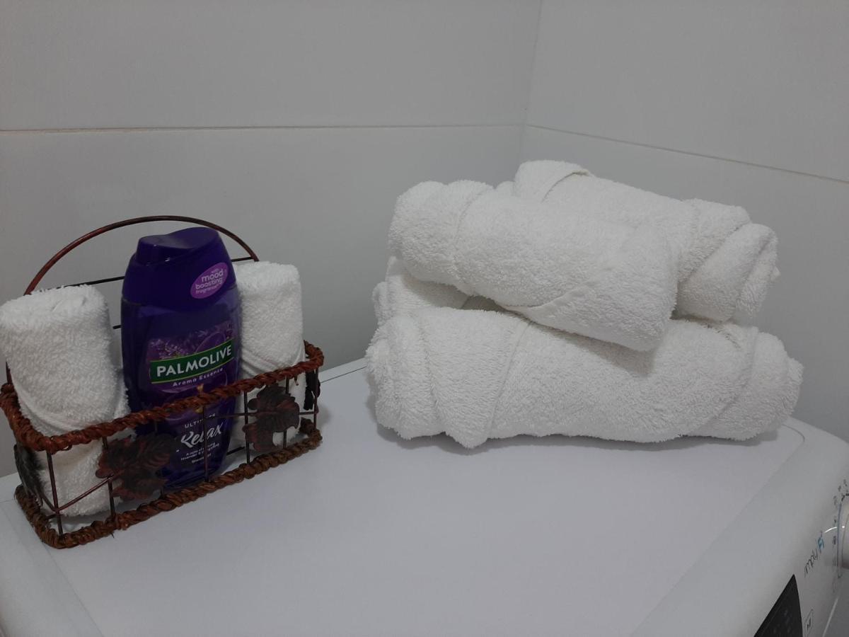 Apartman Viaggio Sremska Mitrovica Buitenkant foto